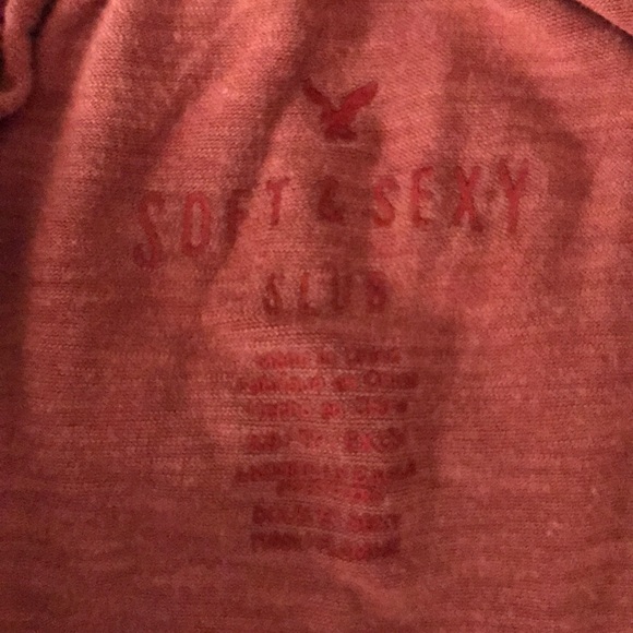 American Eagle Rust/Pink Off the Shoulder Tank - Picture 3 of 3